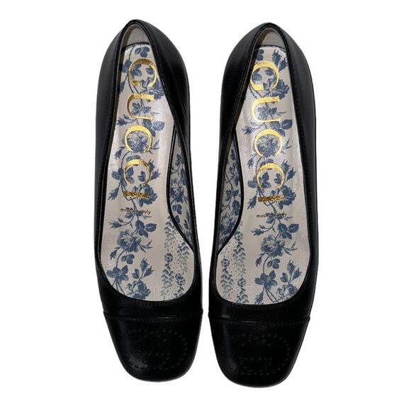 Gucci Hills Perforated GG Logo Black Leather Feminine Slip On Flat Shoes Size 38 - Picture 3 of 12